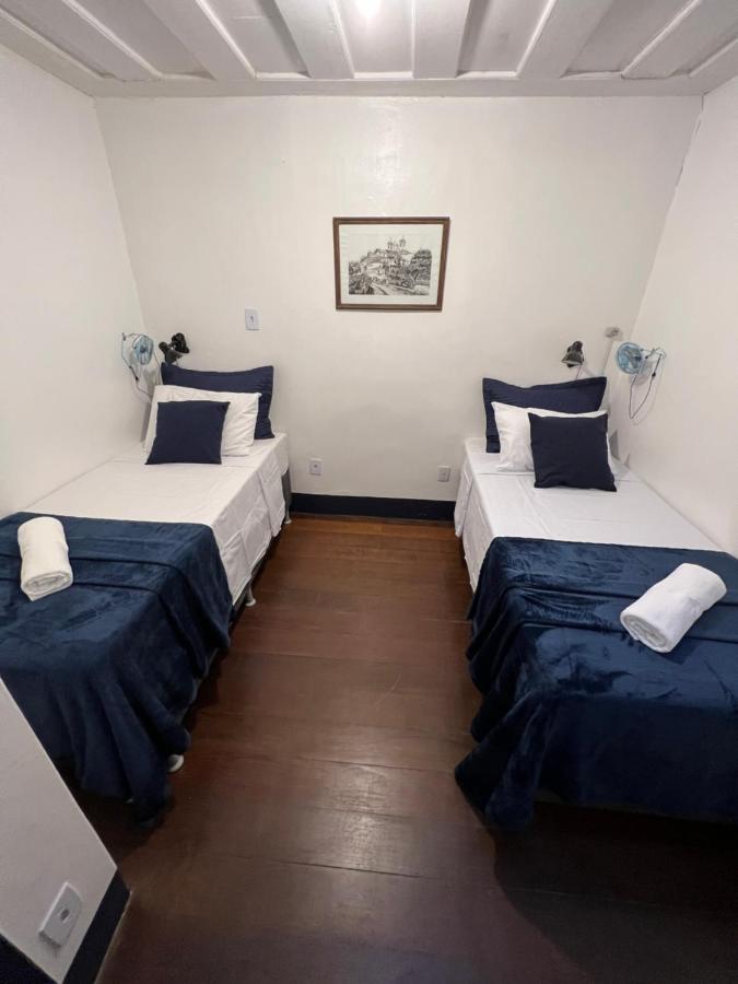 History Hostel 欧鲁普雷图 外观 照片