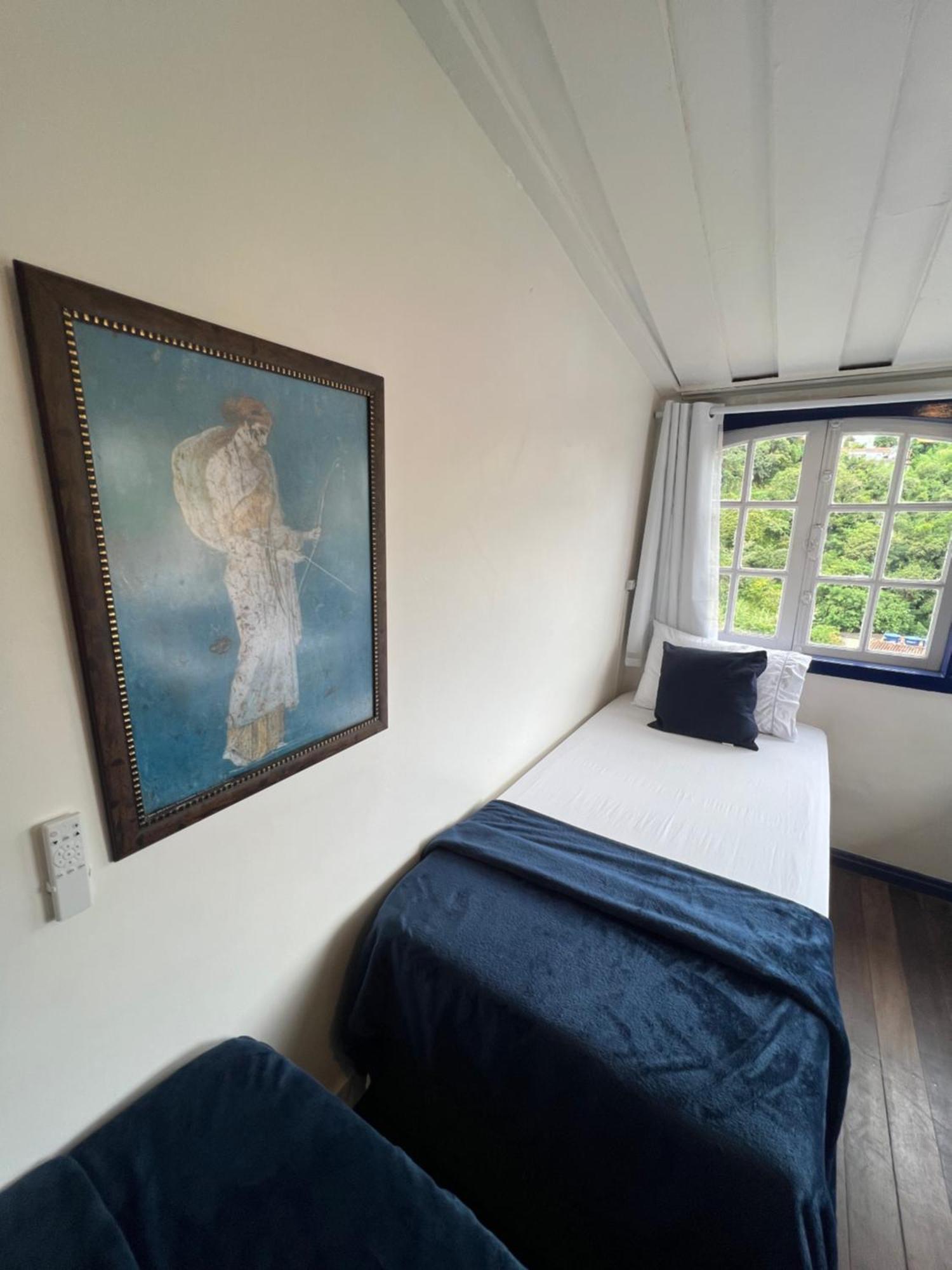 History Hostel 欧鲁普雷图 外观 照片