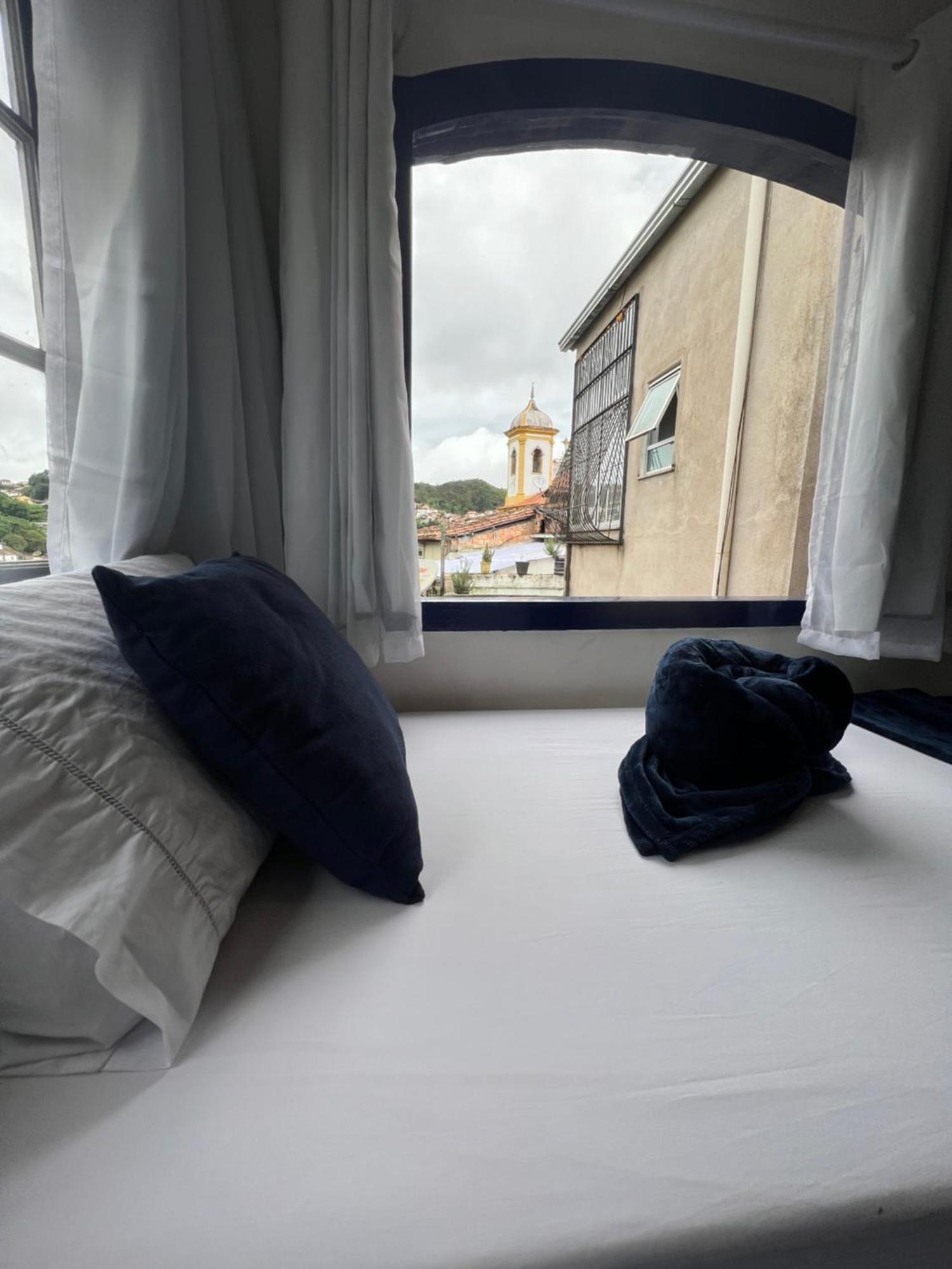 History Hostel 欧鲁普雷图 外观 照片
